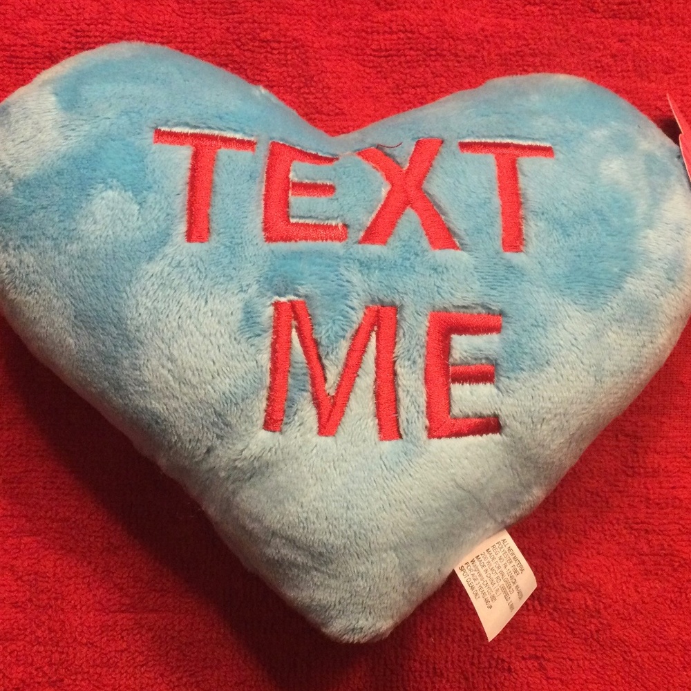 ❤️ NEW WITH TAGS Blue Heart Shaped 8” Plush “Text Me” Message Valentine’s Gift